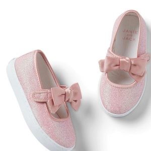 💝Janie and Jack Glitter Bow Sneaker.